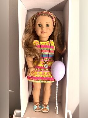 American Girl Lea Clark Like New! Bright Pink & Yellow Tribal Romper w Necklace